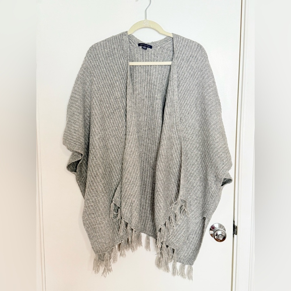 American Eagle Outfitters Light Gray Cardigan - Picture 1 of 3